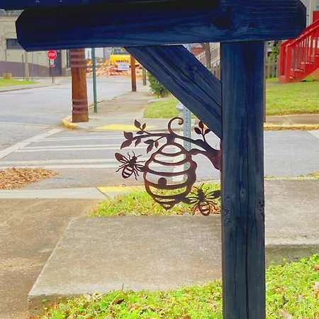 Vine City Bee Hive Atlanta Exterior photo