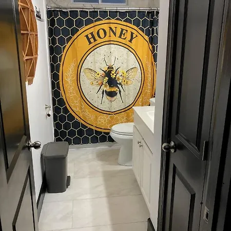 Vine City Bee Hive Atlanta Exterior photo